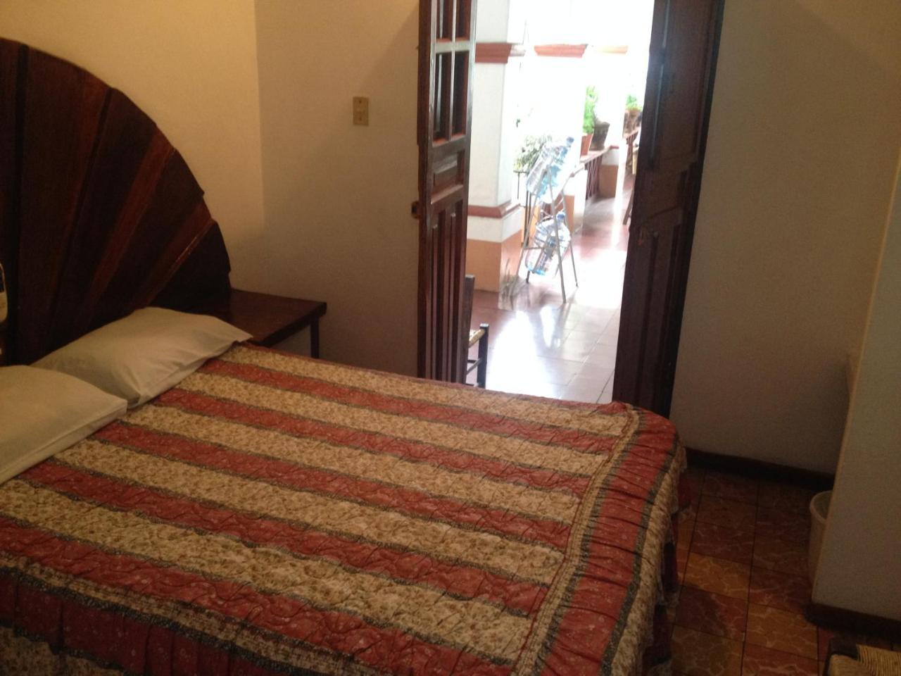 Hotel Posada Santa Anita Таско-де-Аларкон Экстерьер фото